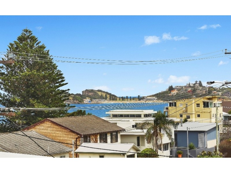 1/104 Ocean View Drive, Wamberal NSW 2260