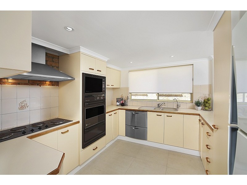 1/104 Ocean View Drive, Wamberal NSW 2260