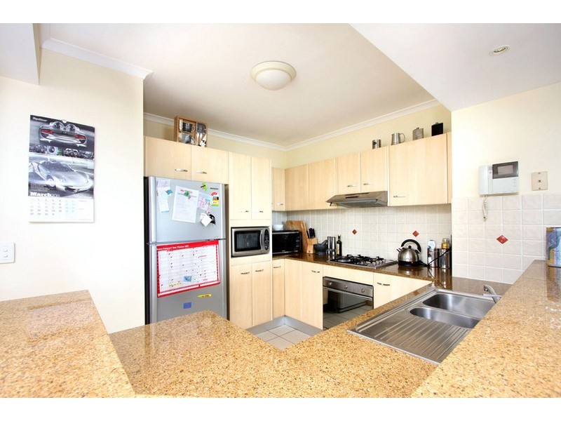 407/97-99 John Whiteway Drive, Gosford NSW 2250