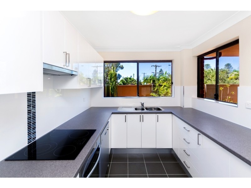 1/13 Campbell Crescent, Terrigal NSW 2260