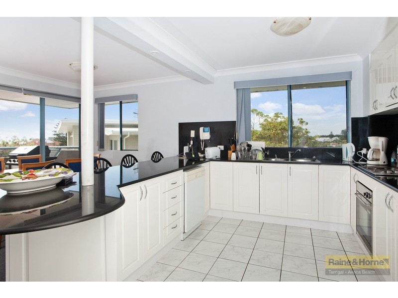 6/12 Grosvenor Road, Terrigal NSW 2260