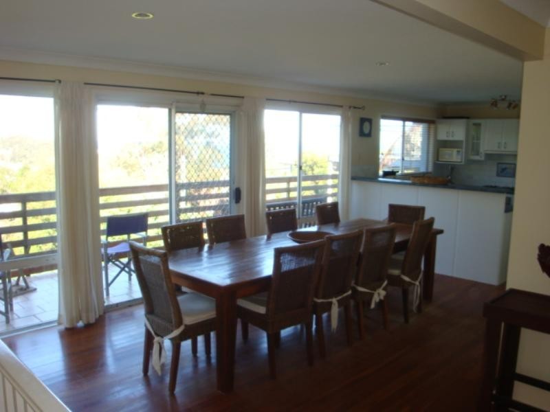 169 Del Mar Drive, Copacabana NSW 2251