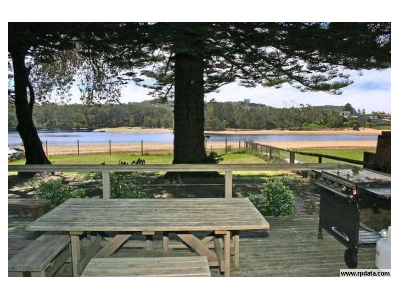 13 Ficus Avenue, Avoca Beach NSW 2251