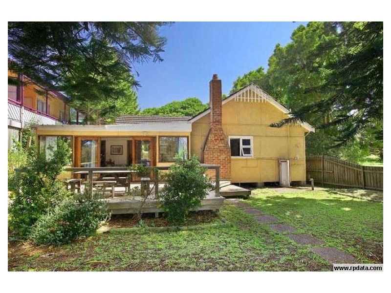 13 Ficus Avenue, Avoca Beach NSW 2251