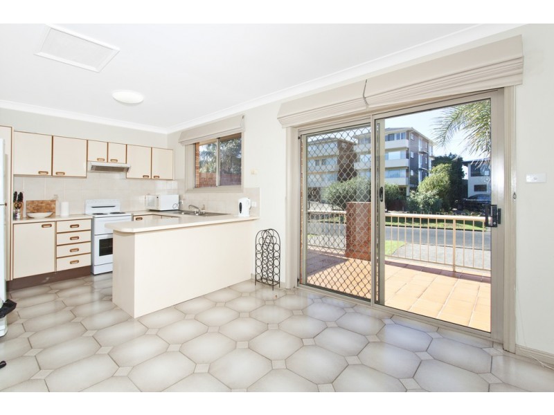 1/24 Pacific Street, Wamberal NSW 2260