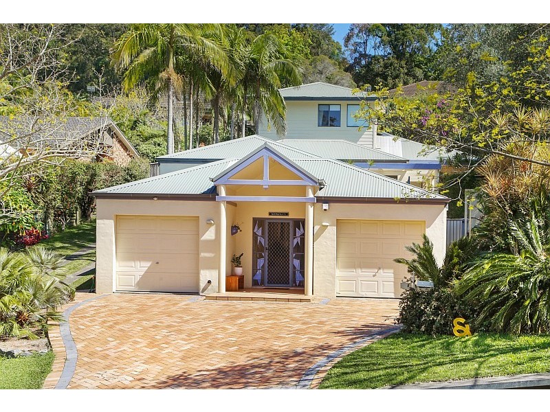 8 Moores Road, Avoca Beach NSW 2251