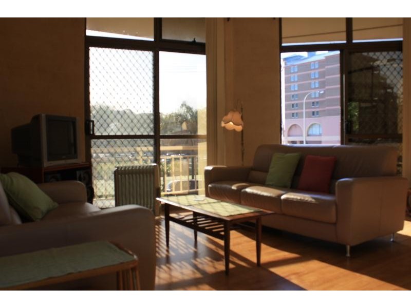 2/8 Ash Street, Terrigal NSW 2260