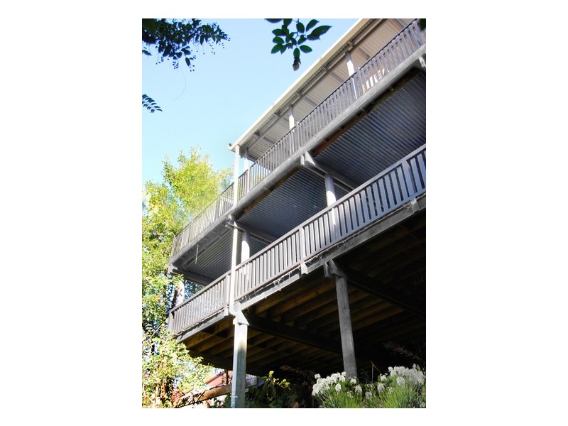 11 Rubie Crescent, East Gosford NSW 2250