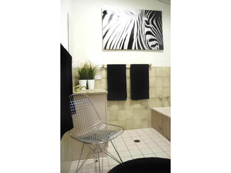 11 Rubie Crescent, East Gosford NSW 2250