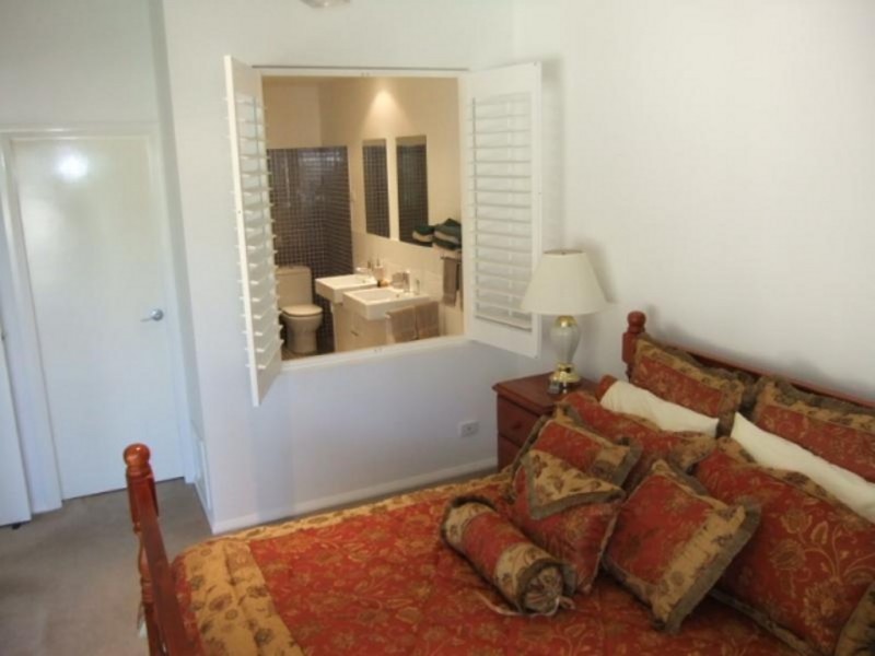 2/42 Kurrawyba Avenue, Terrigal NSW 2260