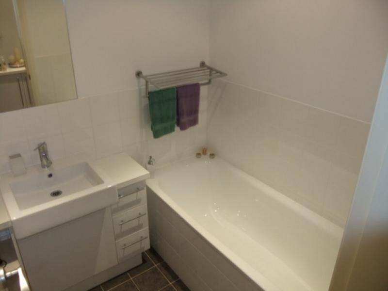 2/42 Kurrawyba Avenue, Terrigal NSW 2260