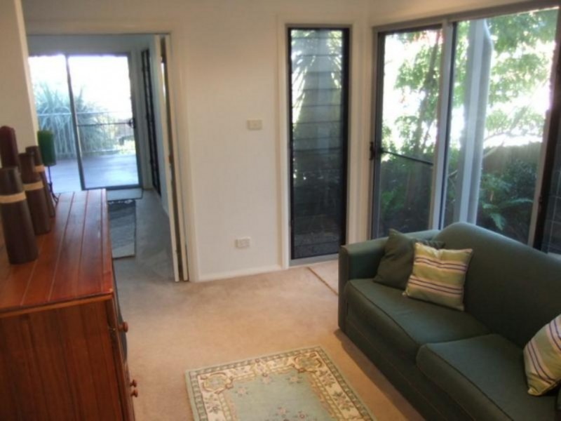 2/42 Kurrawyba Avenue, Terrigal NSW 2260