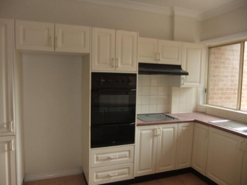 27/117 John Whiteway Drive, Gosford NSW 2250