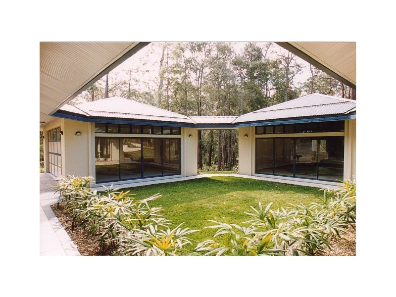 89 Elvys Avenue, Green Point NSW 2251