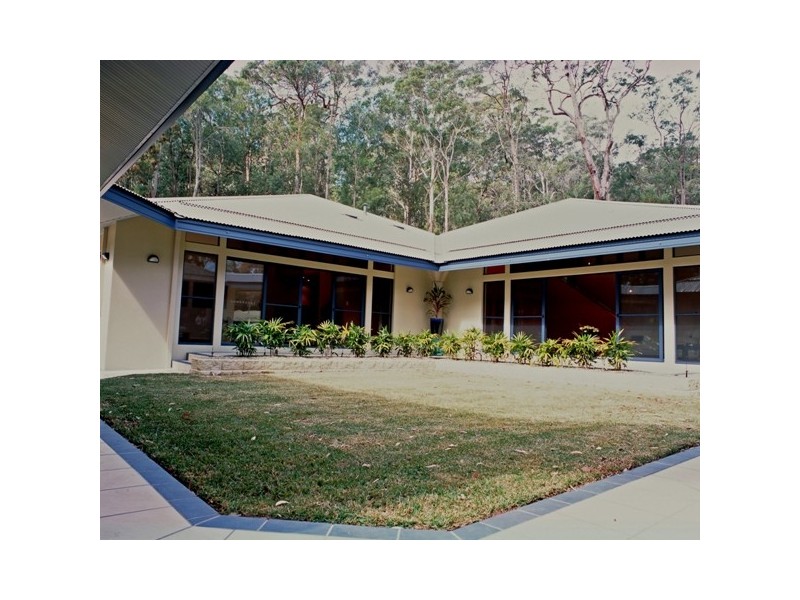 89 Elvys Avenue, Green Point NSW 2251