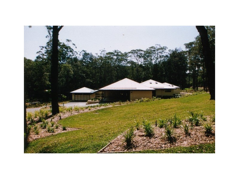 89 Elvys Avenue, Green Point NSW 2251