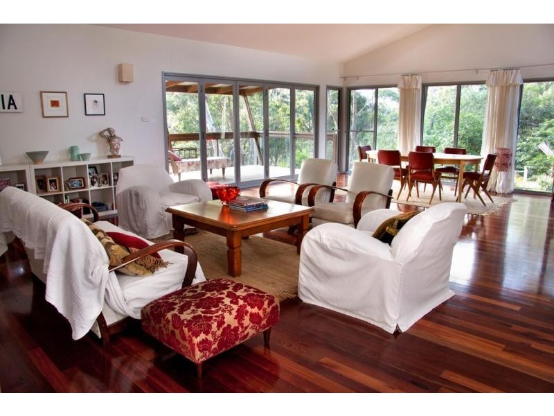 38 Cabbage Tree Avenue, Avoca Beach NSW 2251