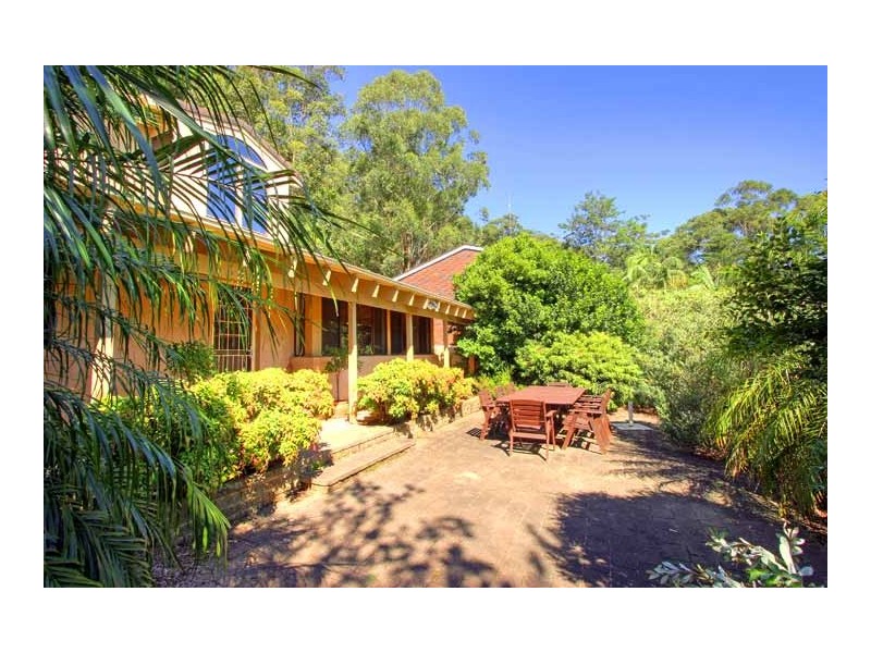 10 Reynolds Road, Avoca Beach NSW 2251