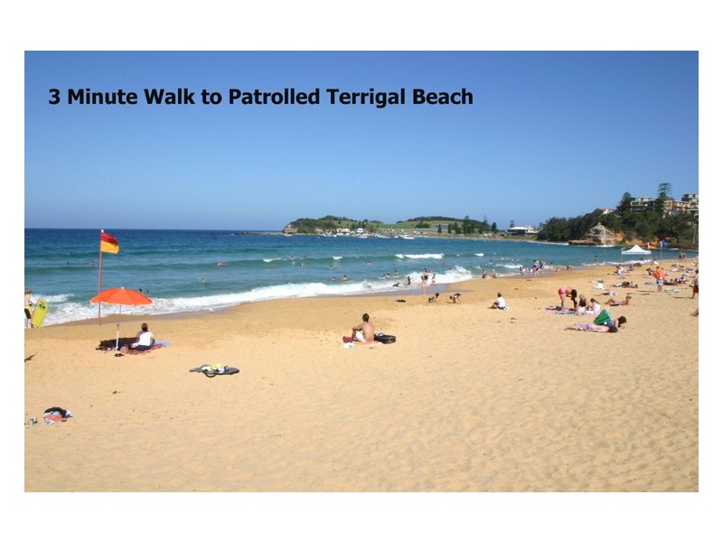 2/32 Campbell Crescent, Terrigal NSW 2260