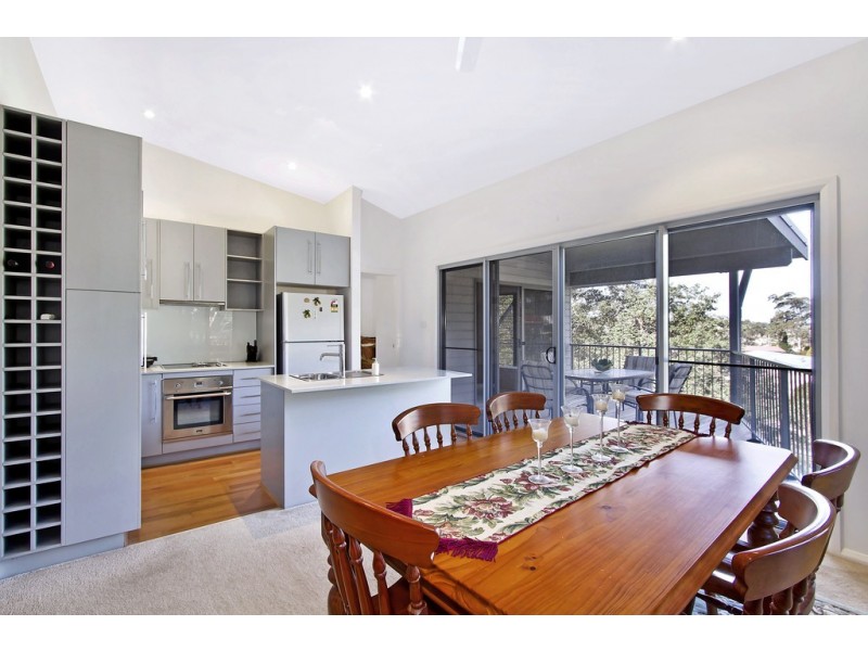 2/42 Kurrawyba Avenue, Terrigal NSW 2260