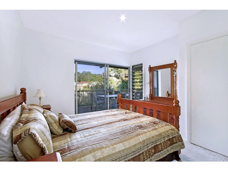 2/42 Kurrawyba Avenue, Terrigal NSW 2260