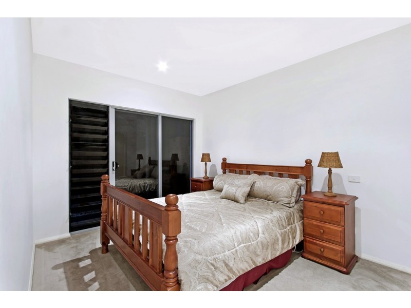 2/42 Kurrawyba Avenue, Terrigal NSW 2260