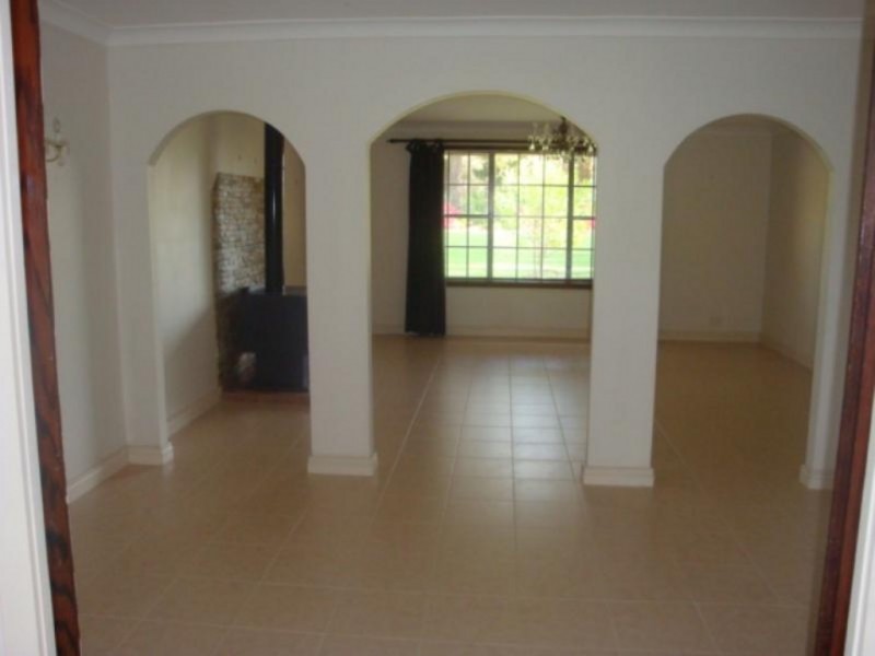 14 Collingwood Drive, Matcham NSW 2250