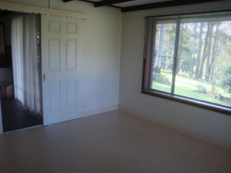 14 Collingwood Drive, Matcham NSW 2250