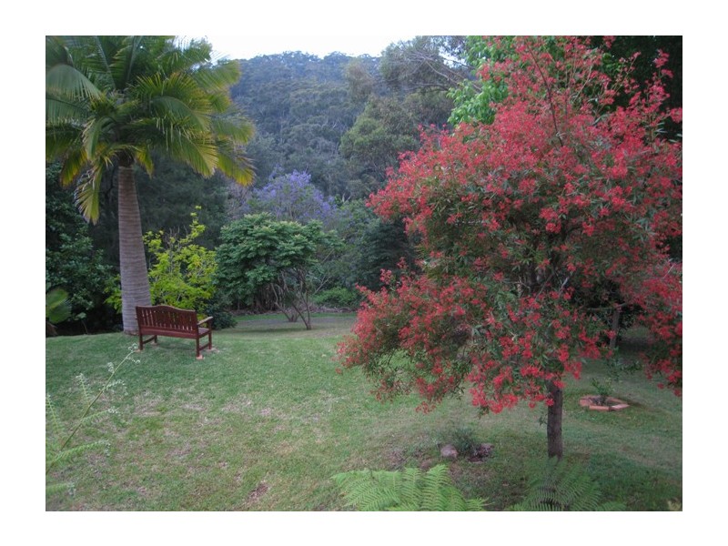68 Ridgway Road, Avoca Beach NSW 2251