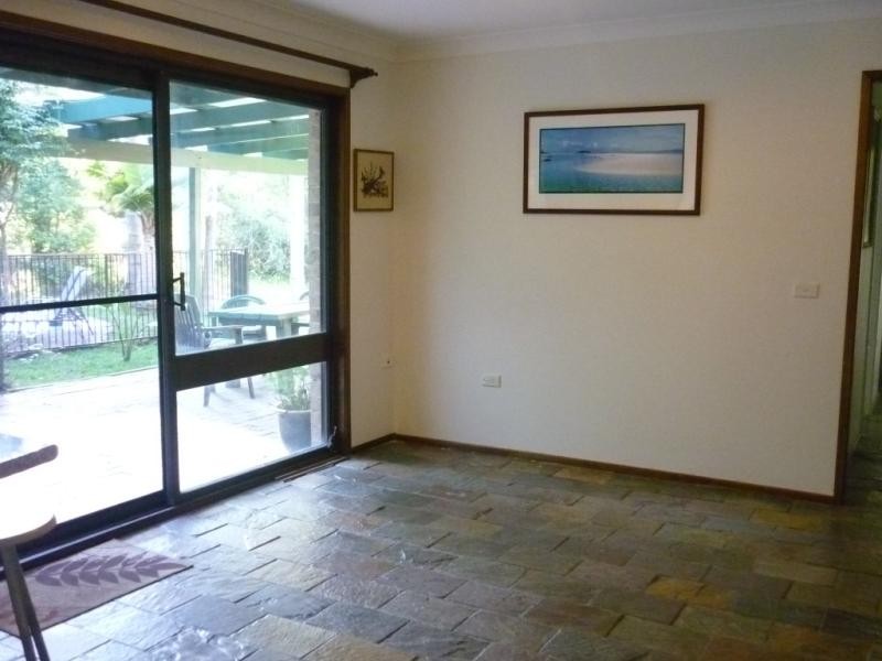 5 Riatta Street, Erina NSW 2250