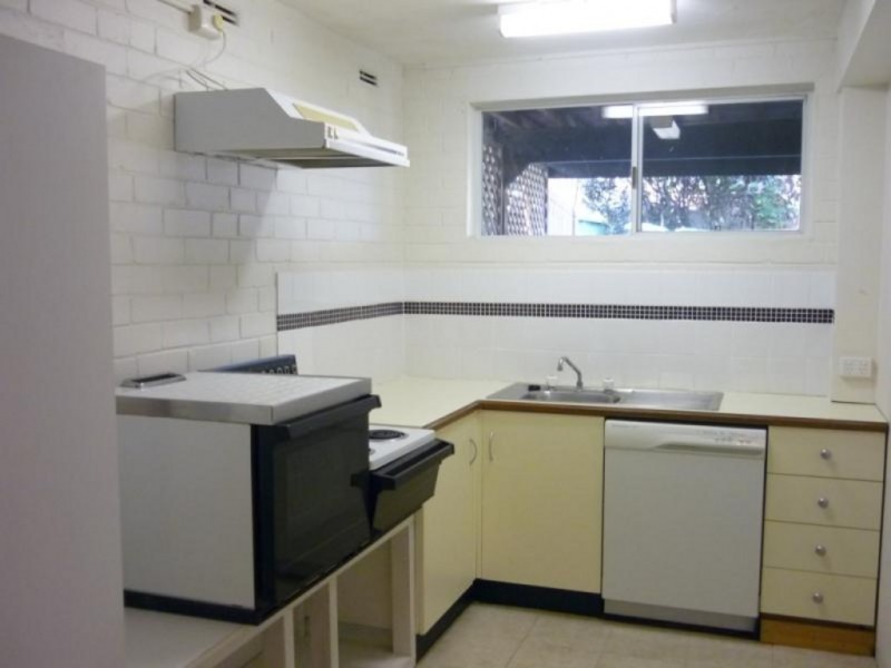 1/124 Old Gosford Road, Wamberal NSW 2260