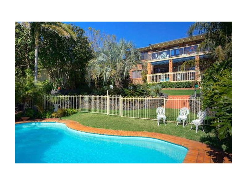 20 North Scenic Road, Forresters Beach NSW 2260