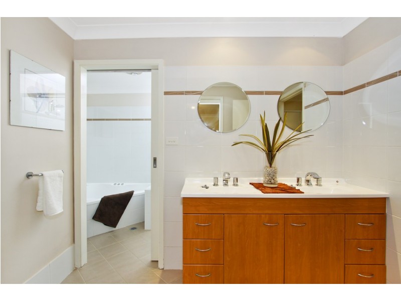 6 Roland Close, Terrigal NSW 2260