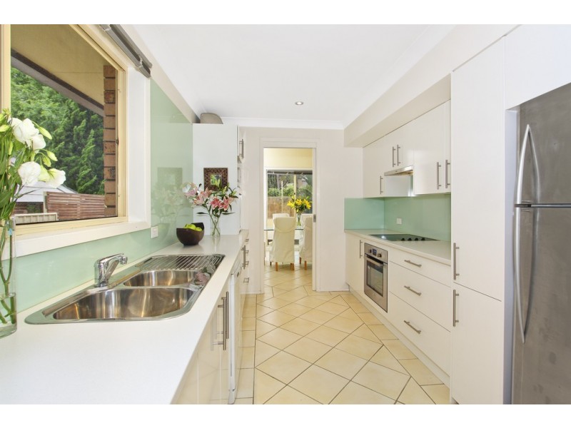 6 Roland Close, Terrigal NSW 2260