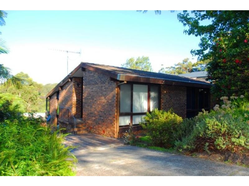 25 Laird Avenue, Avoca Beach NSW 2251