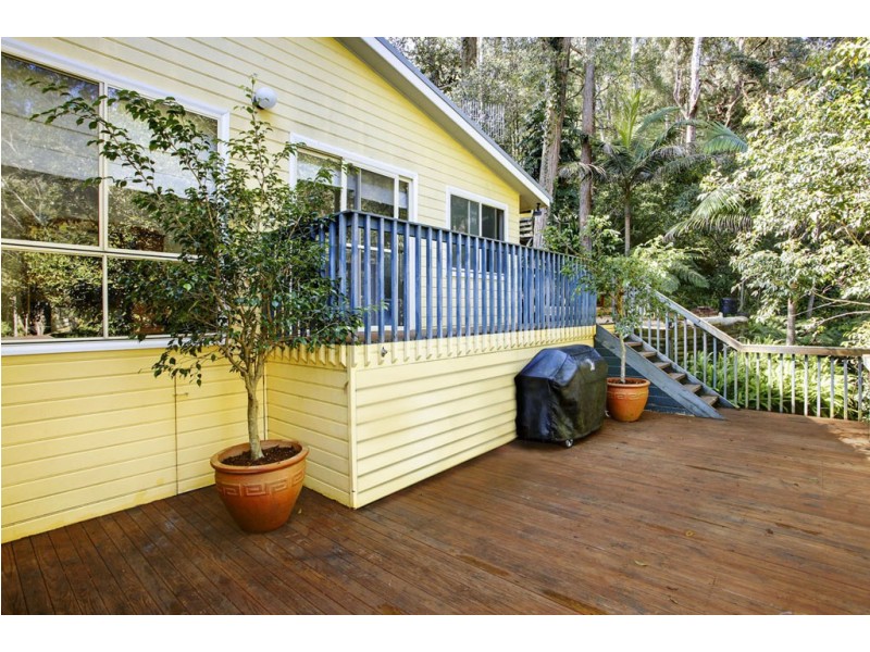 101 Lake Shore Drive, North Avoca NSW 2260