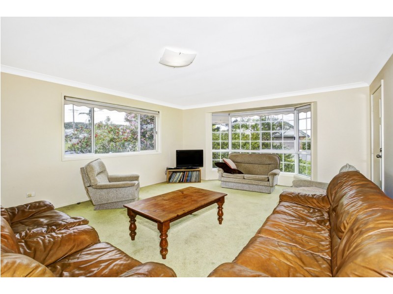 91 Surf Rider Avenue, North Avoca NSW 2260