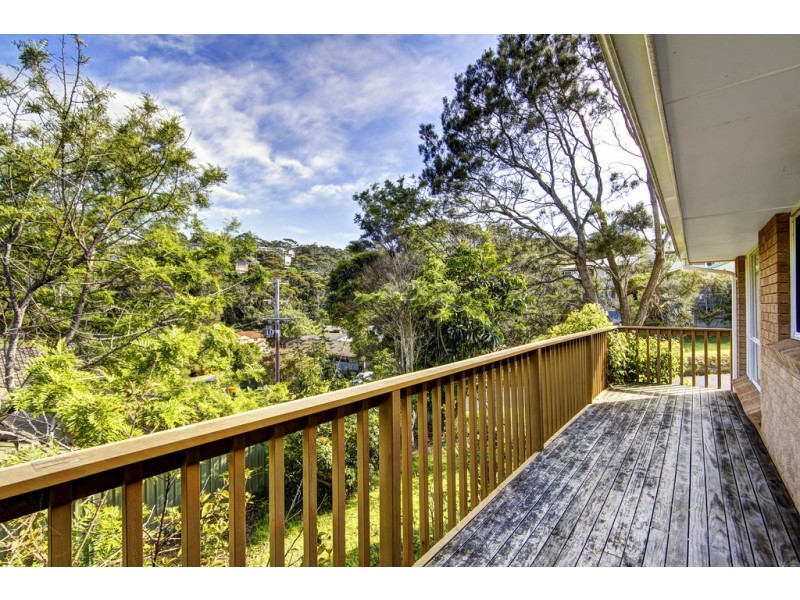 91 Surf Rider Avenue, North Avoca NSW 2260