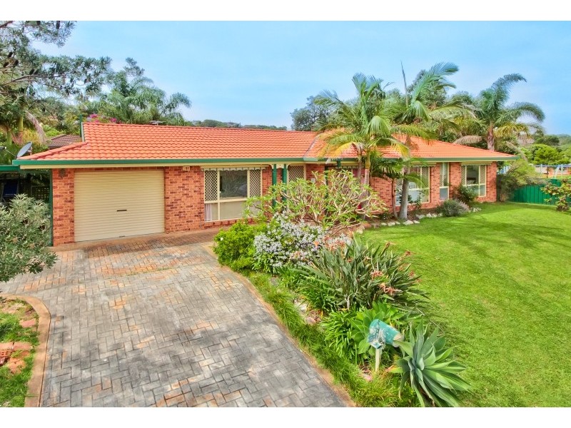 23  Albatross Close, Forresters Beach NSW 2260