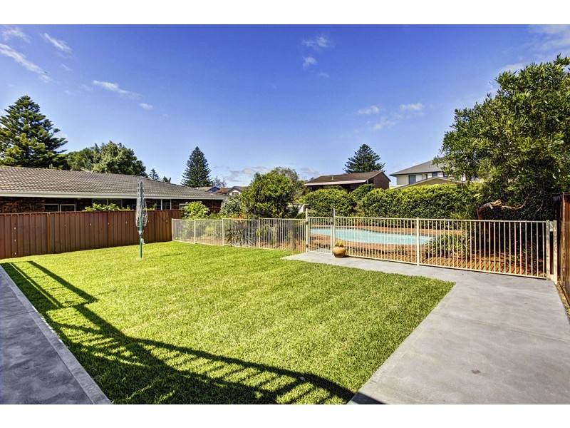 23 View Street, North Avoca NSW 2260