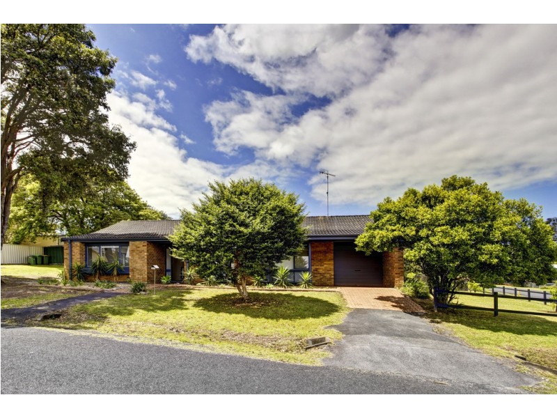 24 Morrison Street, Saratoga NSW 2251