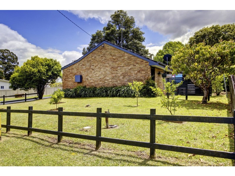 24 Morrison Street, Saratoga NSW 2251