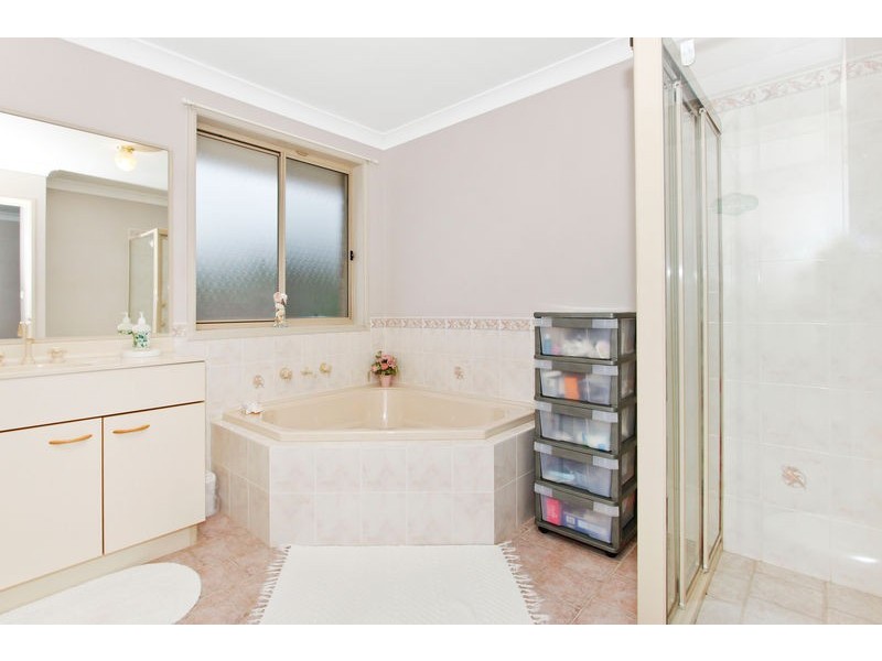 23 Jennie Cox Close, Erina NSW 2250