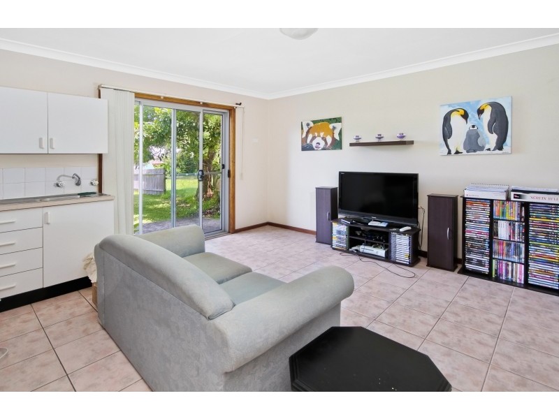 16 Raymond Terrace, Terrigal NSW 2260