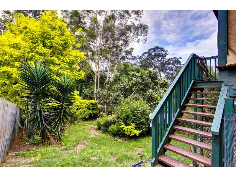 6 Karwin Avenue, Erina NSW 2250