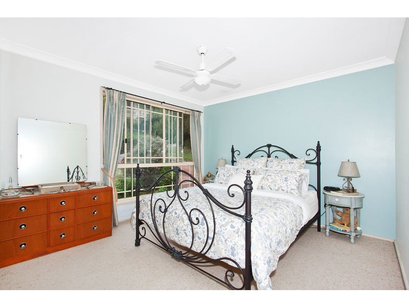 6 Karwin Avenue, Erina NSW 2250