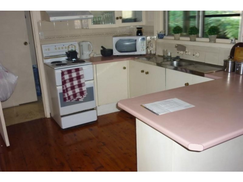 7 Hibiscus Avenue, North Avoca NSW 2260