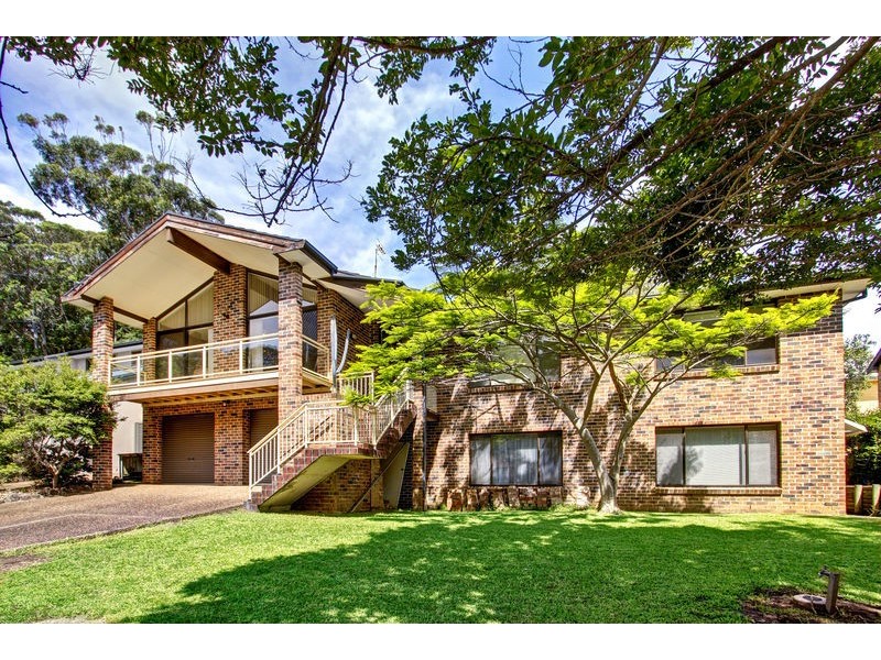 48 Surf Rider Avenue, North Avoca NSW 2260