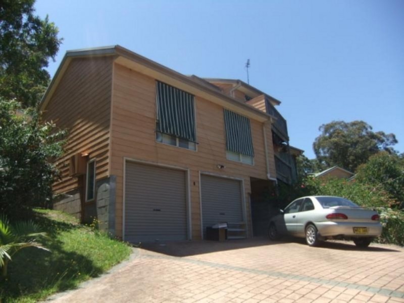 9 Irwin Place, Green Point NSW 2251