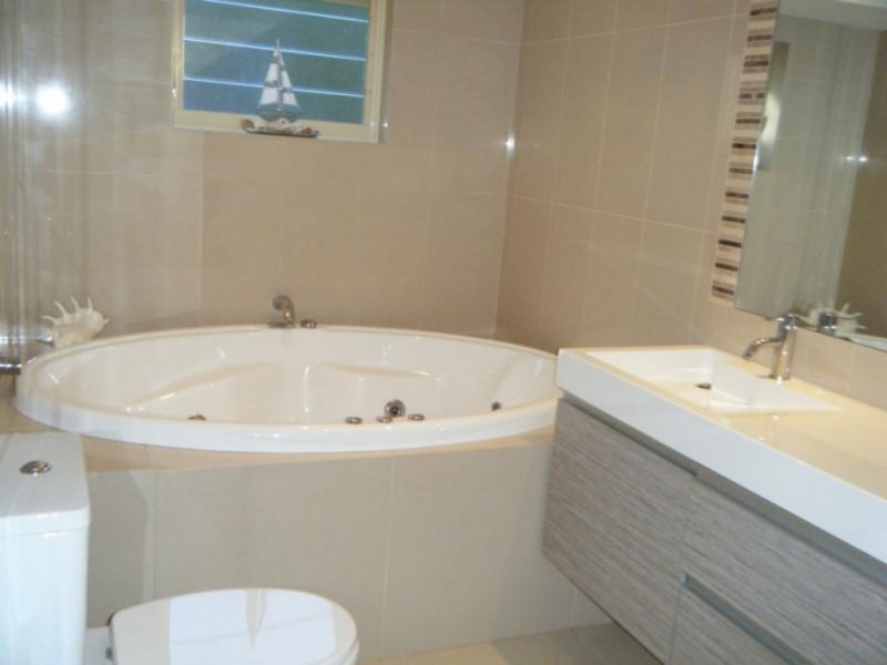 6 Minell Close, Wamberal NSW 2260